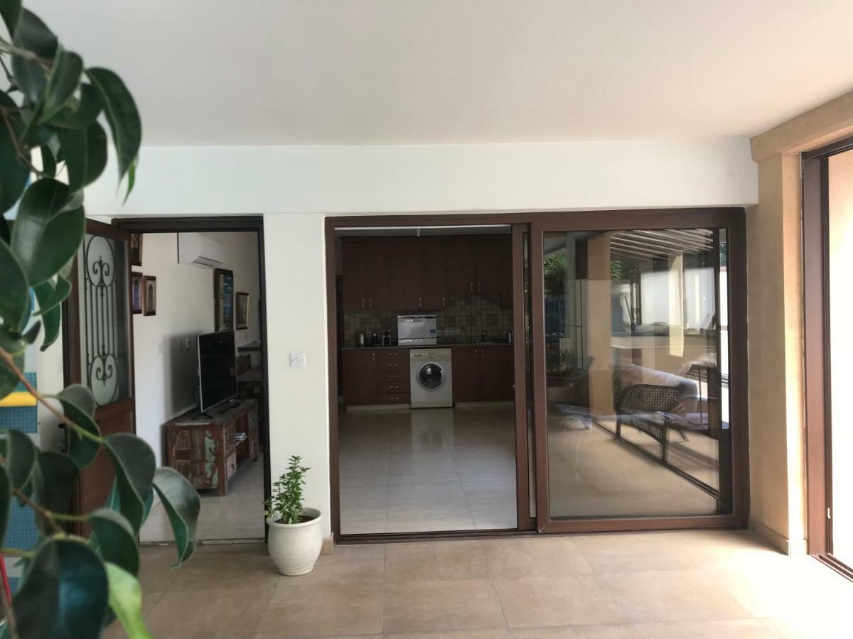 Mystra Place Nicosia Buitenkant foto