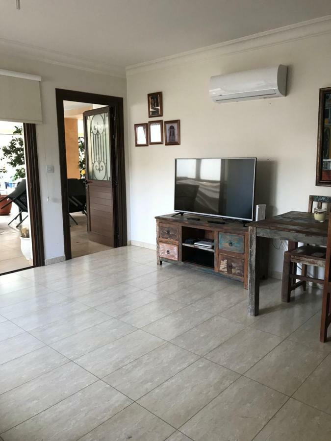 Mystra Place Nicosia Buitenkant foto